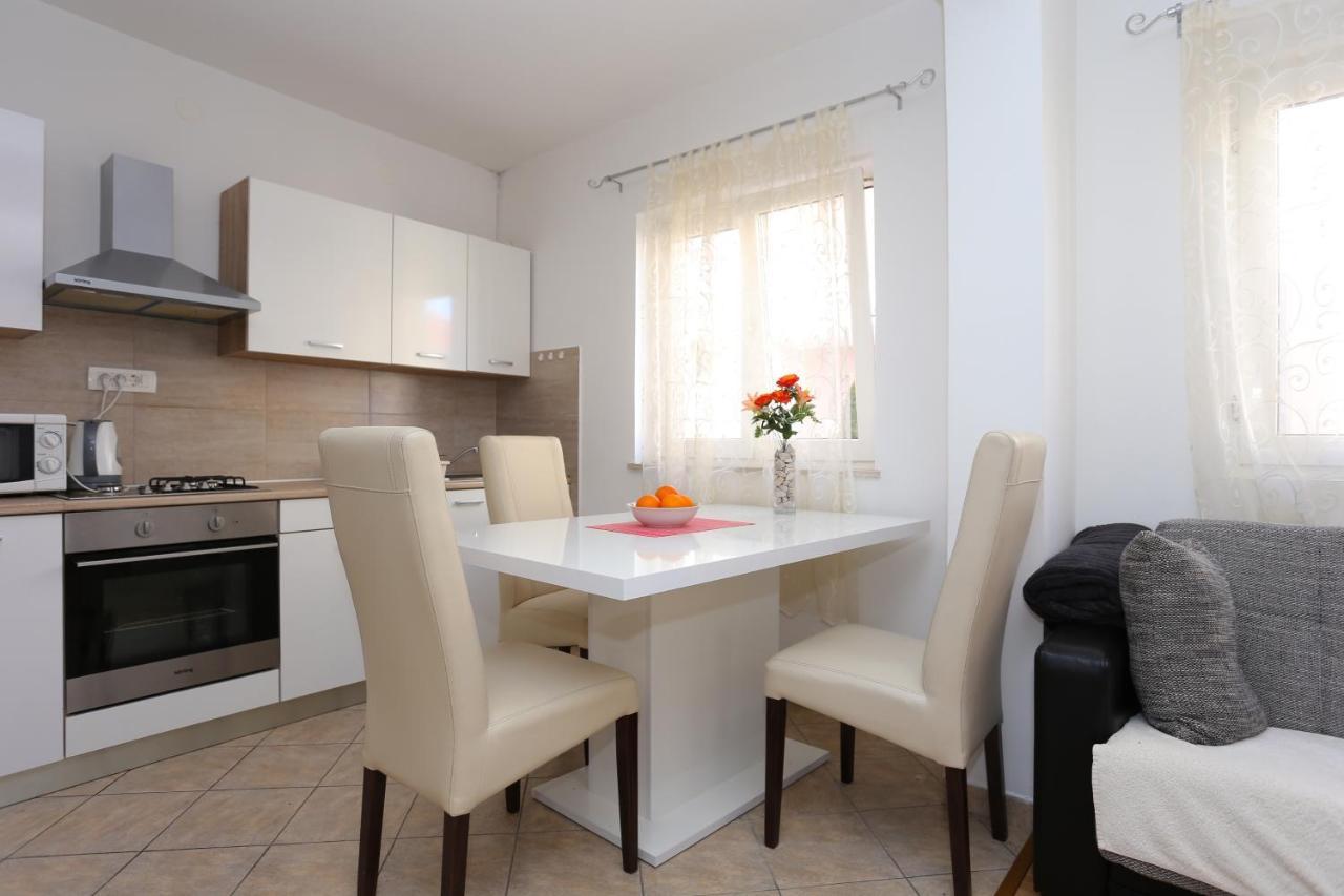 Apartments With A Parking Space Split - 11518 Extérieur photo
