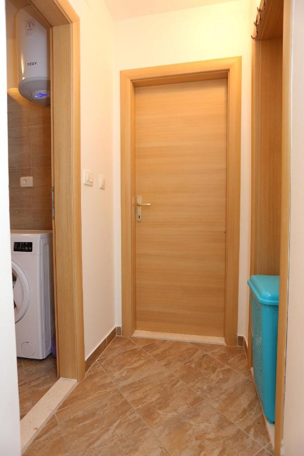 Apartments With A Parking Space Split - 11518 Extérieur photo