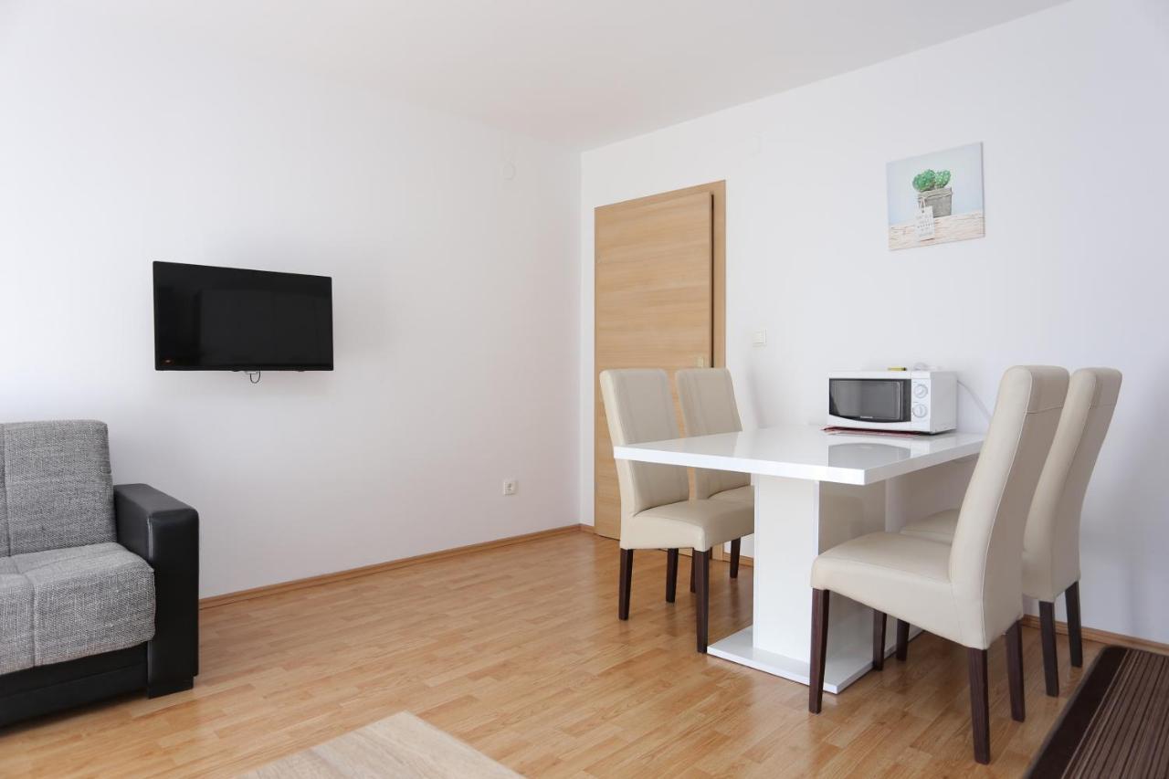 Apartments With A Parking Space Split - 11518 Extérieur photo