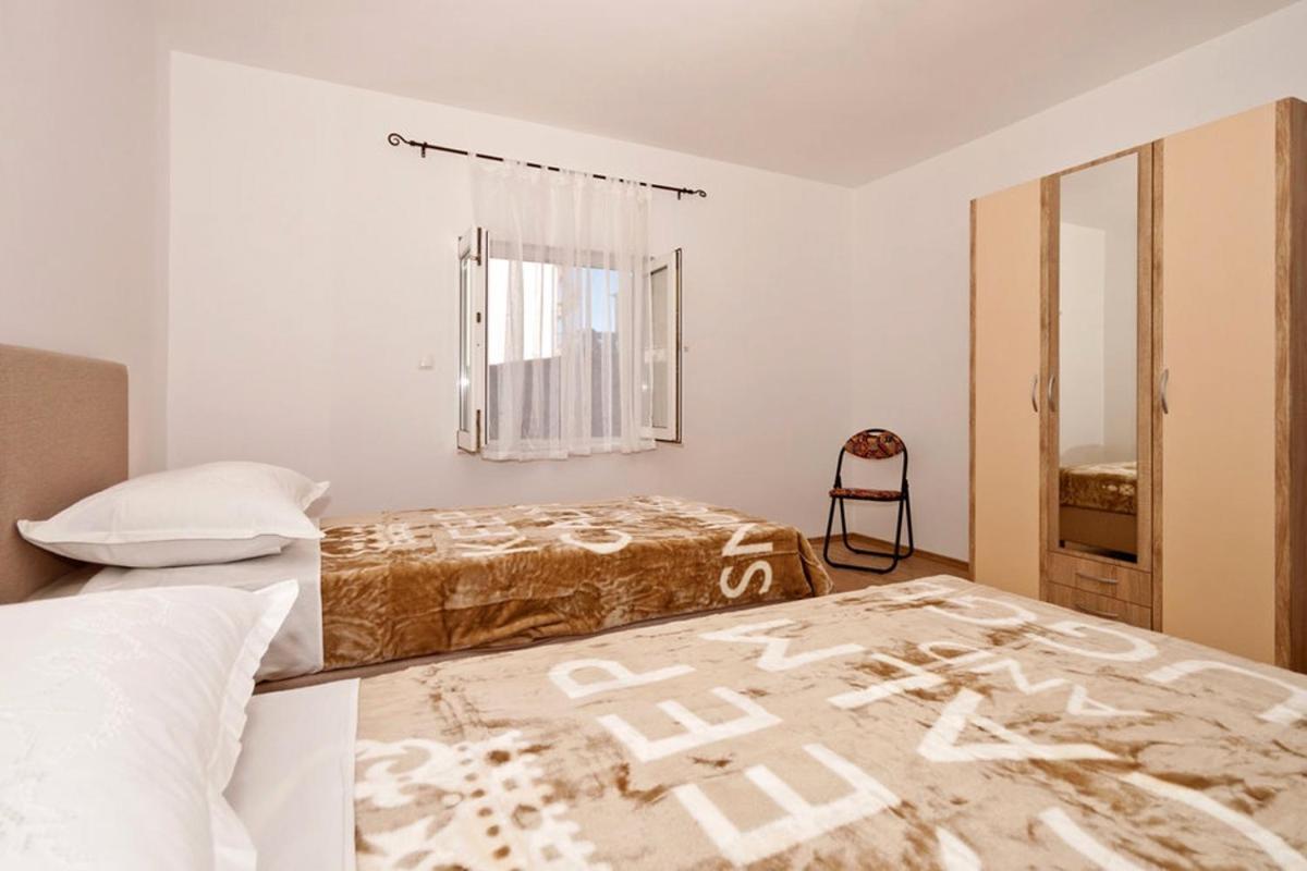 Apartments With A Parking Space Split - 11518 Chambre photo