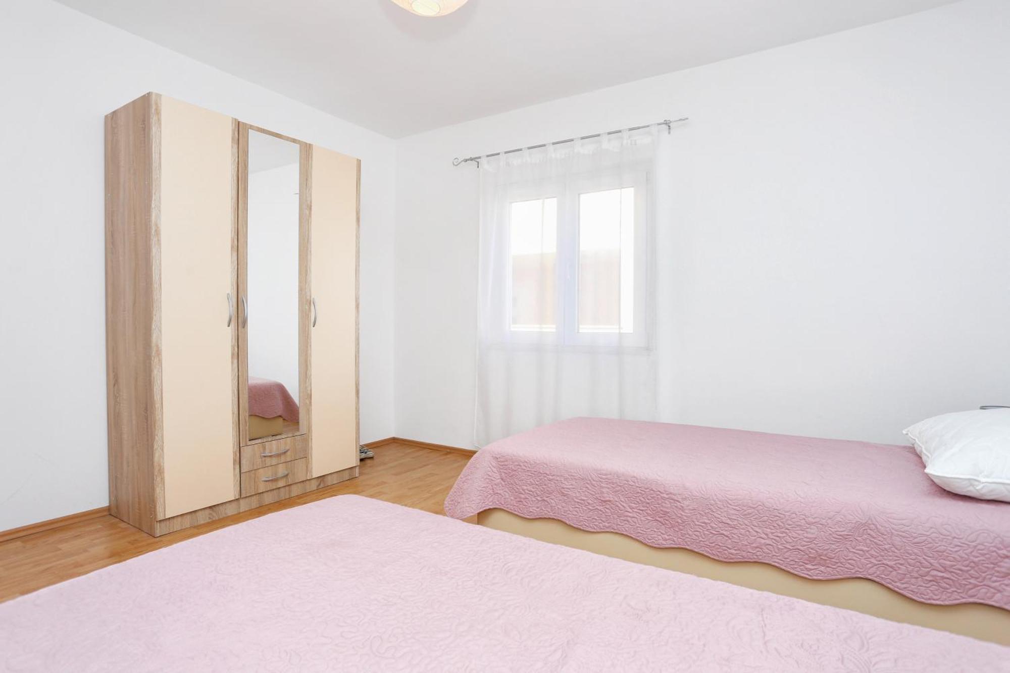Apartments With A Parking Space Split - 11518 Chambre photo